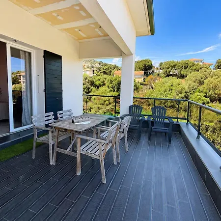 Individuelle Piscine Privee Et Toboggan Vue Degagee Proche Et Centre Apartment Bastia (Corsica)